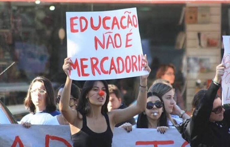 protesto-contra-cortes-na-educacao-twitter