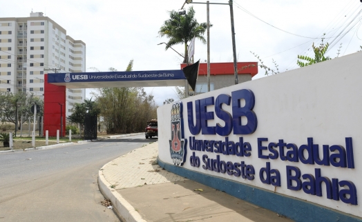 Uesb lança processo seletivo para contratação de professores visitantes via Reda